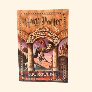 Harry Potter and the Sorcerer’s Stone Paperback Book J.K. Rowling Scholastic